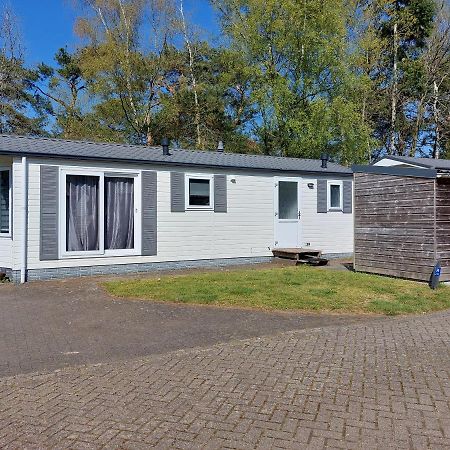Ruim En Gezellig Chalet Voor 2 Personen Op De Veluwe Recreatiepark De Oude Driest بوتِنْ المظهر الخارجي الصورة