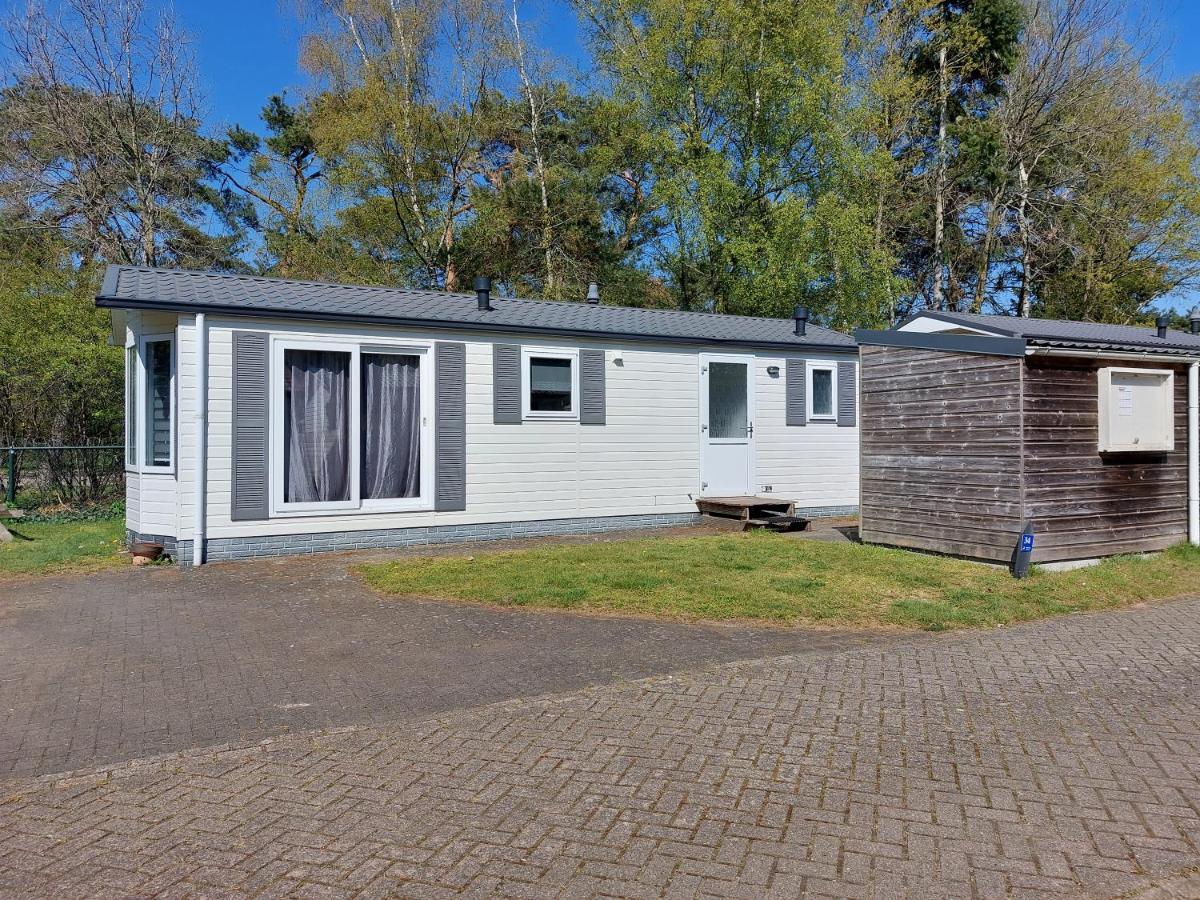 Ruim En Gezellig Chalet Voor 2 Personen Op De Veluwe Recreatiepark De Oude Driest بوتِنْ المظهر الخارجي الصورة